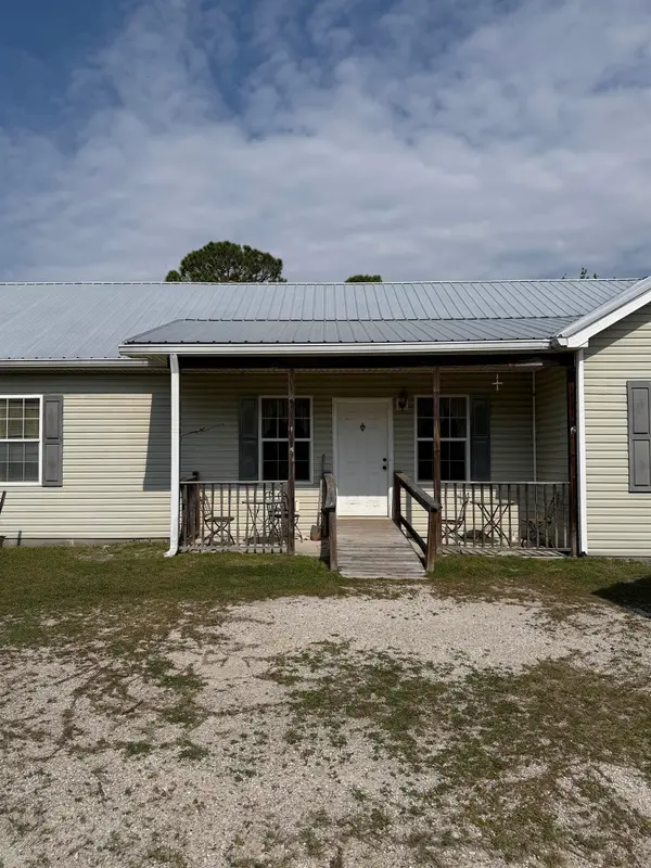 1825 Beacon Street, Carrabelle, FL 32322