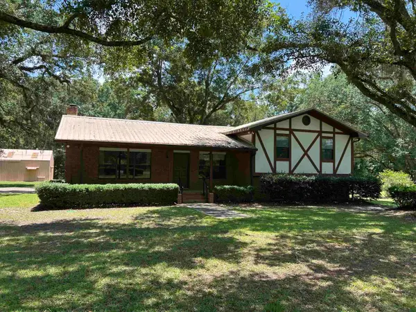 596 Champion Oaks Circle, Havana, FL 32333