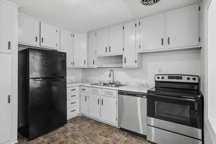 2019 E Indianhead Drive, Tallahassee, FL 32301 - #2