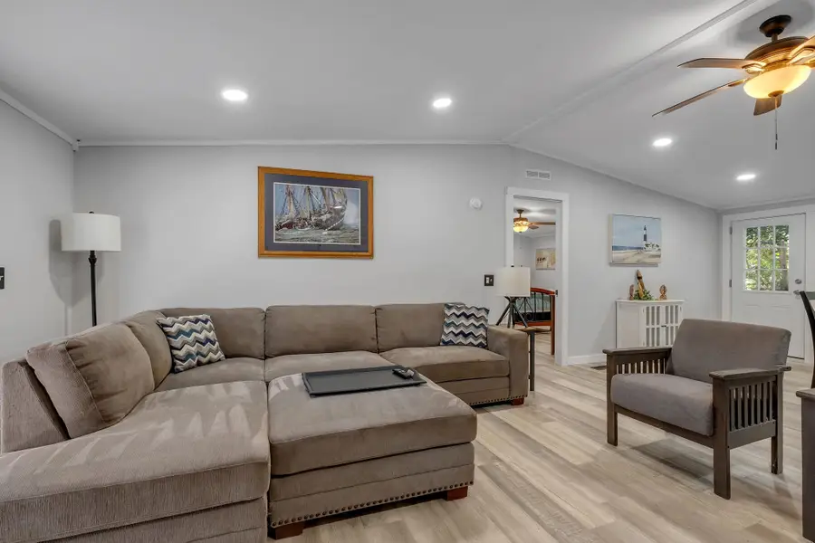 16985 W Chucks Place, Tallahassee, FL 32309 - #3
