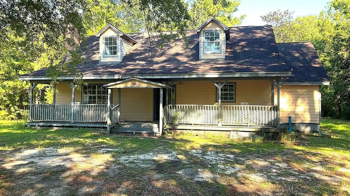 137 Adams Way, Defuniak Springs, FL 32435 - #1
