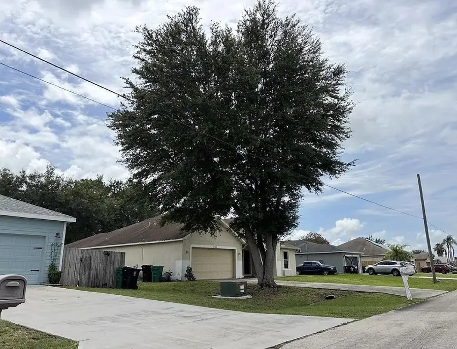 2517 SW Cooper Lane, Port Saint Lucie, FL 34984 - #3