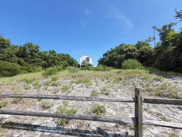 308 Pine Avenue, East Point, FL 32328