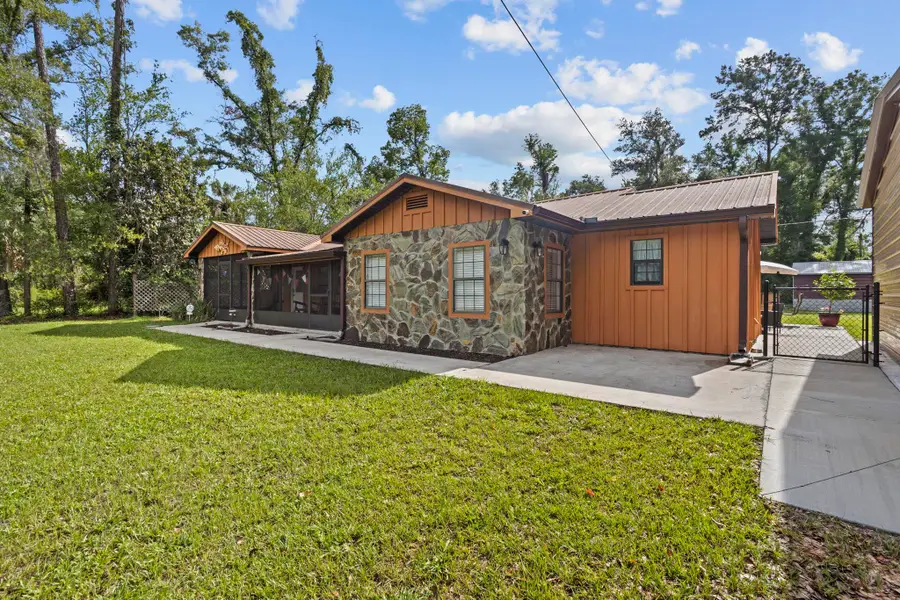3586 Old Dixie Highway, Perry, FL 32348 - #3
