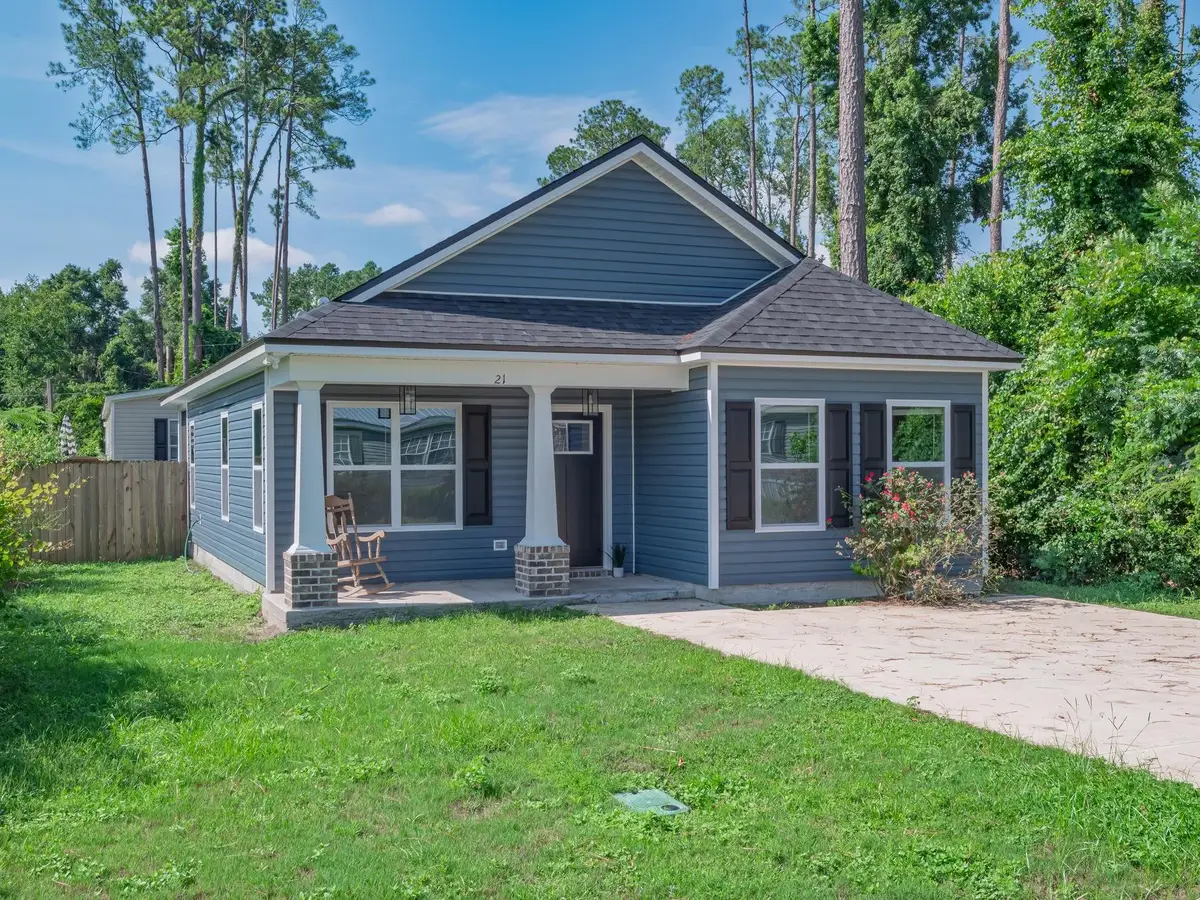 21 Yuma Street, Crawfordville, FL 32327 - #1