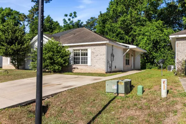 1680 Corey Wood Circle, Tallahassee, FL 32304