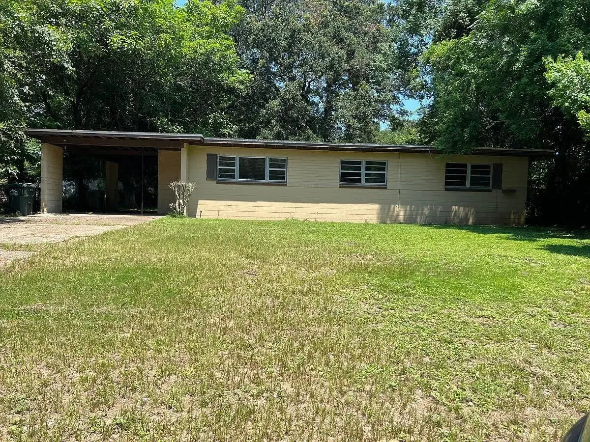 102 Emerald Avenue, West Pensacola, FL 32505 - #1