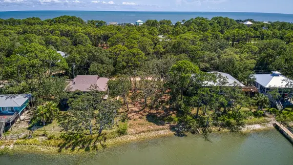 175 Harbor Circle, Alligator Point, FL 32346