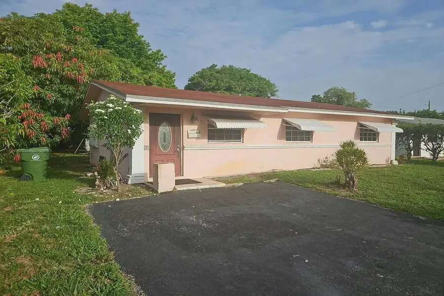 2221 NW 30th Way, Fort Lauderdale, FL 33311 - #3