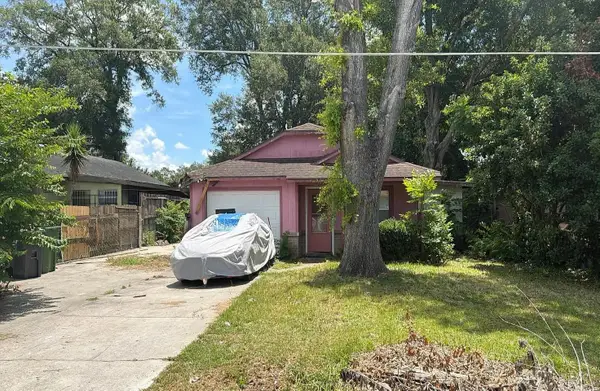 831 NW 57th Court, Ocala, FL 34482