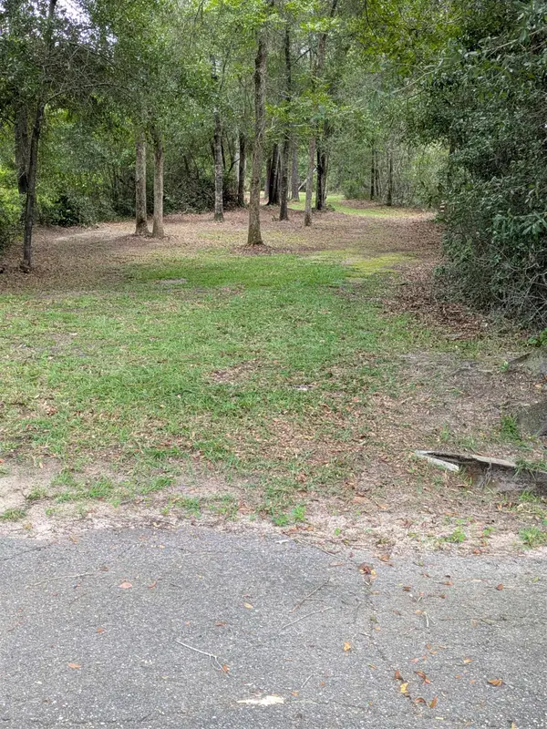 760 Sunday Road, Chattahoochee, FL 32324