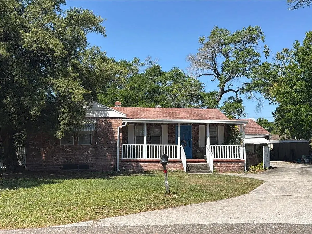 4418 N Tampania Avenue, Tampa, FL 33614 - #1