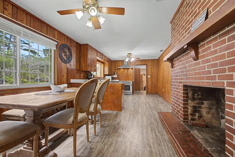 2207 Woodbine Drive, Tallahassee, FL 32309 - #2