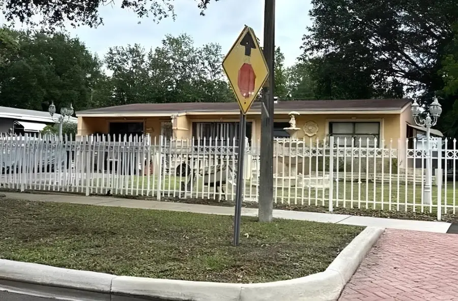 885 NW 131st Street, North Miami, FL 33168 - #2