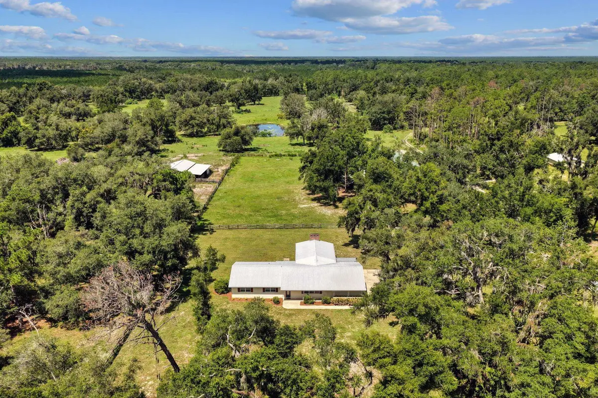 7885 Beach Rd, Perry, FL 32348 - #1