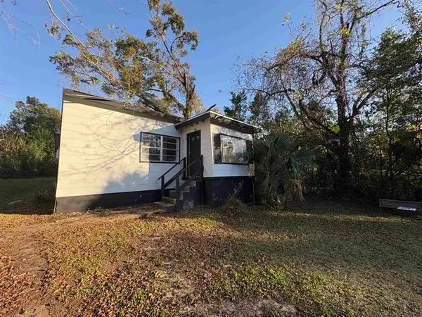 1127 Abraham Street, Tallahassee, FL 32304