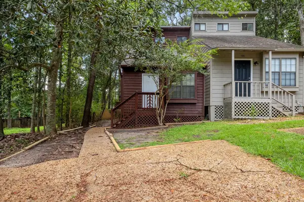 196 Parkbrook Circle, Tallahassee, FL 32301