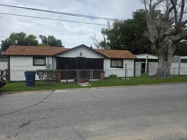 1114 N Palo Alto Avenue, Panama City, FL 32401