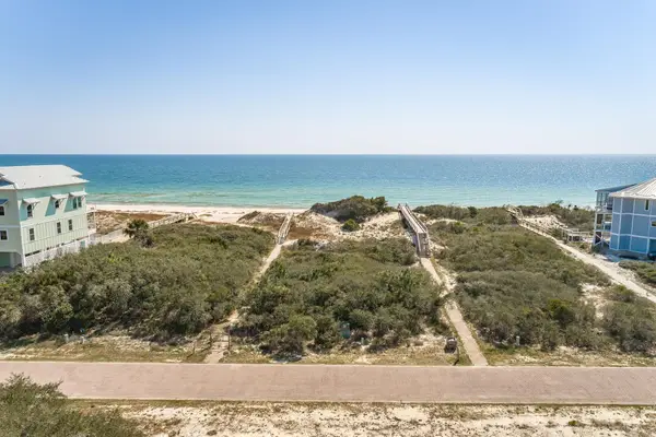 1526 Gulf View Way, St George Islan, FL 32328