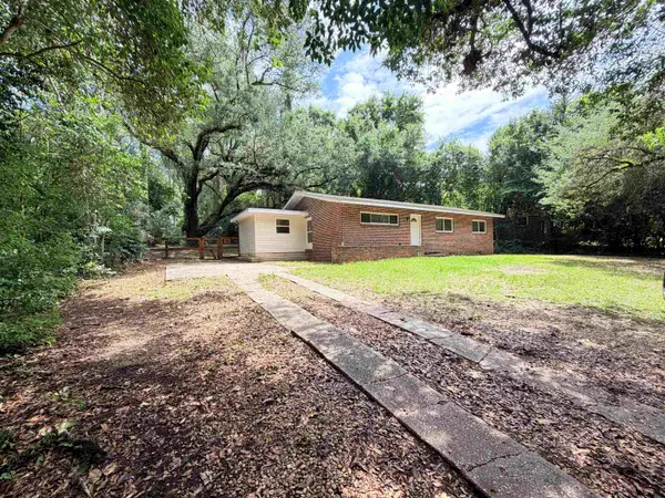 2202 Mission Road, Tallahassee, FL 32304