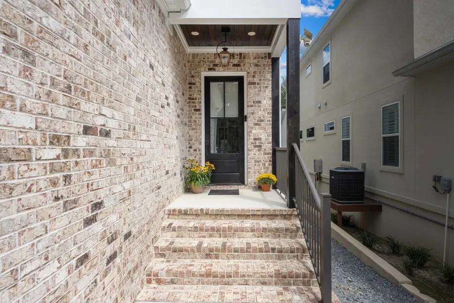 1573 Pine Street, Tallahassee, FL 32303 - #2