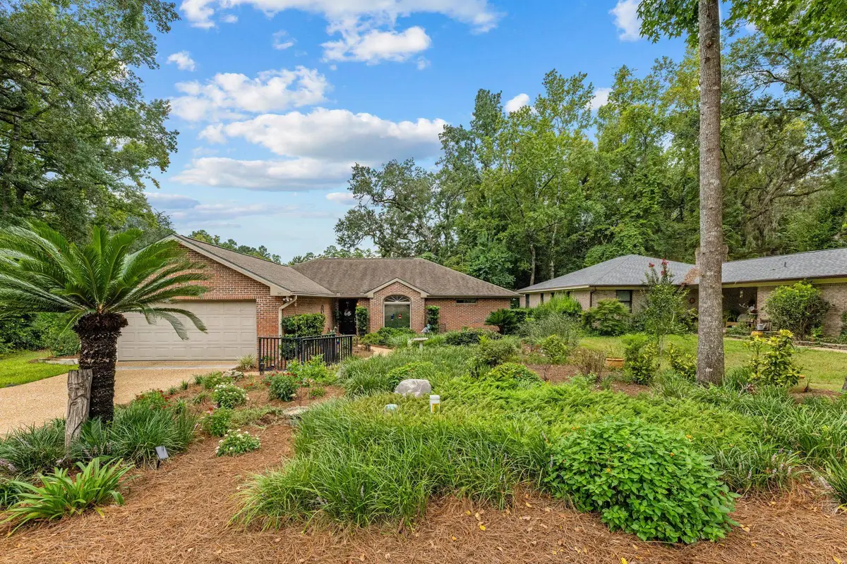 341 Hunters Crossing, Tallahassee, FL 32312 - #1