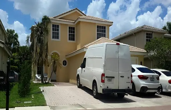 4252 SW 126th Avenue, Other Florida, FL 33027