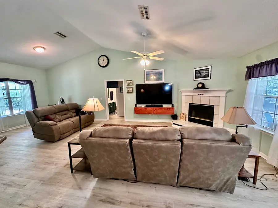 1661 Beaver Creek Drive, Havana, FL 32333 - #3