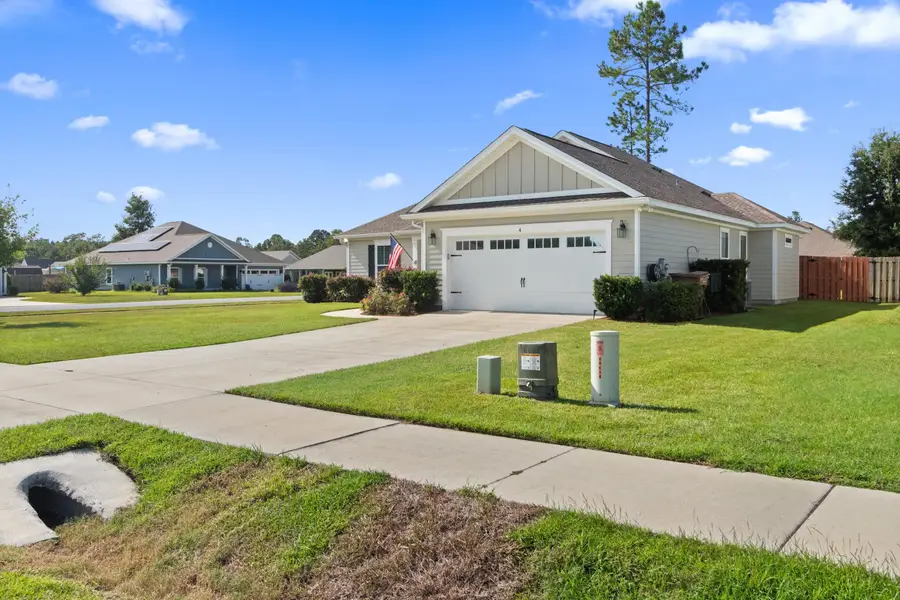 4 London Circle, Crawfordville, FL 32327 - #3