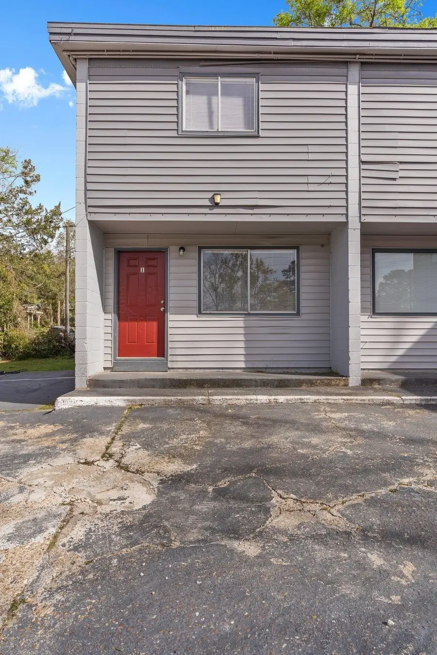 1305 Clay Street, Tallahassee, FL 32304 - #2