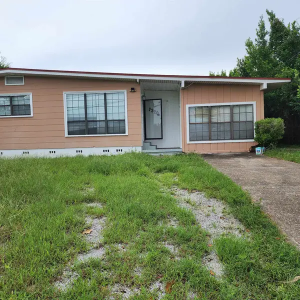 2320 Lisenby Ave., Panama City, FL 32405