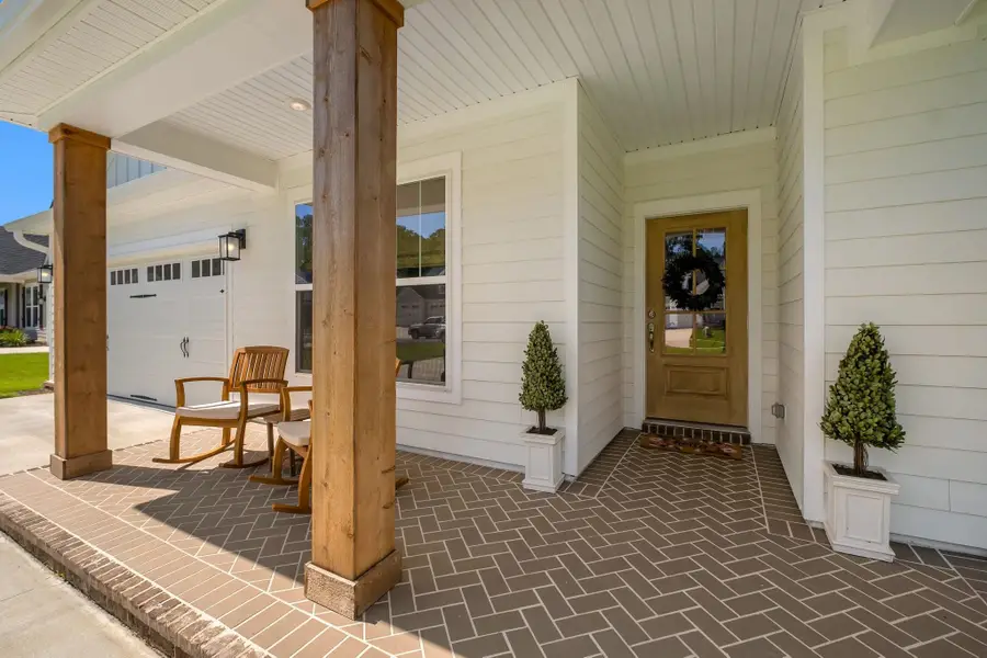 3885 Ardmore Lane, Tallahassee, FL 32308 - #3