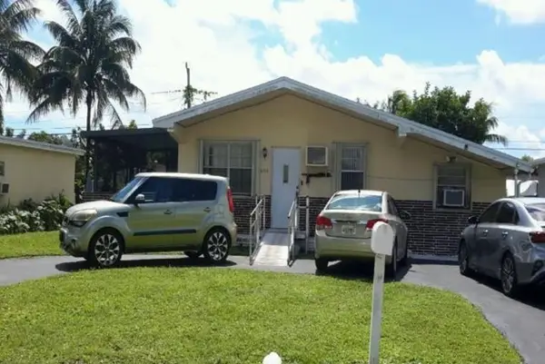 6516 Wiley Street, Other Florida, FL 33023