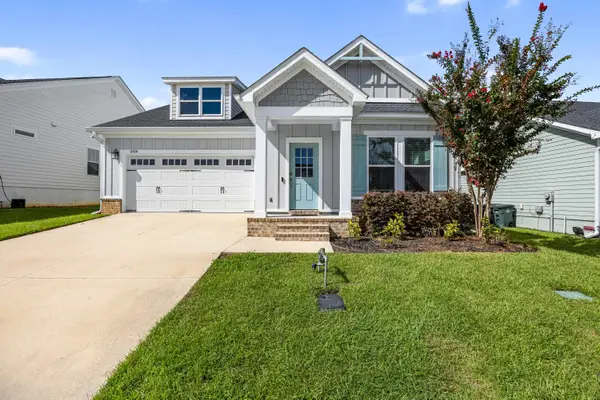 2416 Sweet Valley Heights, Tallahassee, FL 32308