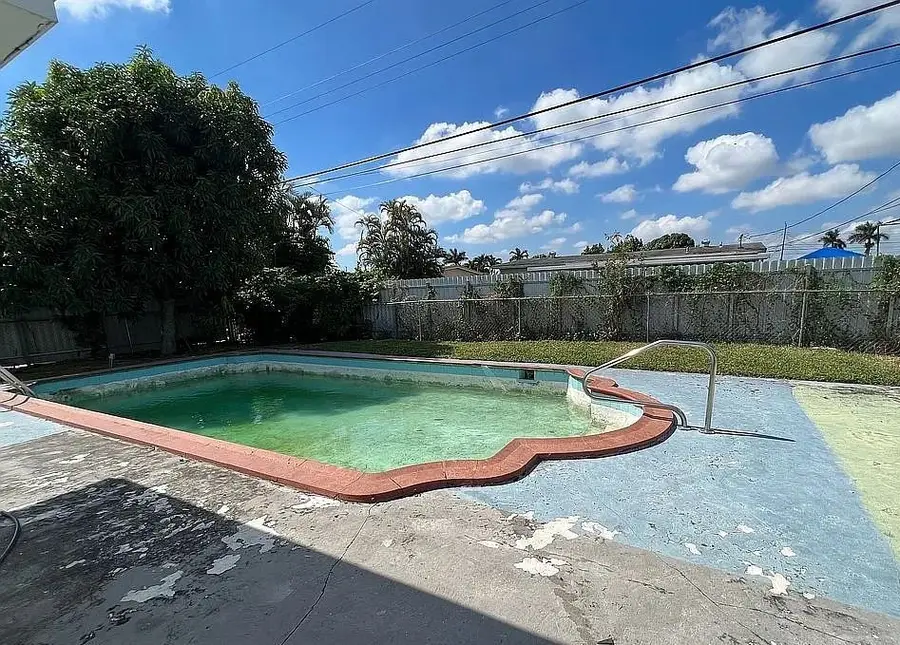 5760 W 14th Avenue, Hialeah, FL 33012 - #3