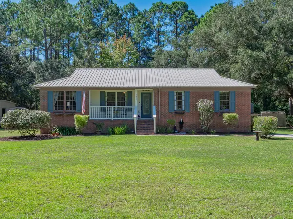 135 Dickson Bay Road, Panacea, FL 32346