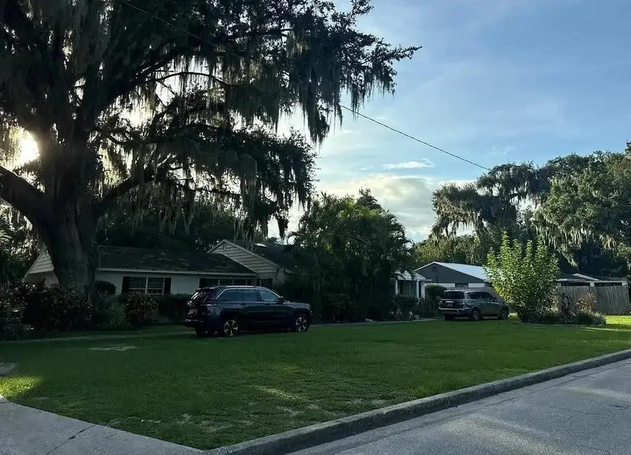 965 S Lakeview Avenue, Bartow, FL 33830 - #3
