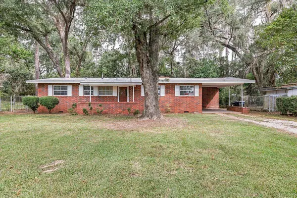 2203 Pontiac Drive, Tallahassee, FL 32301