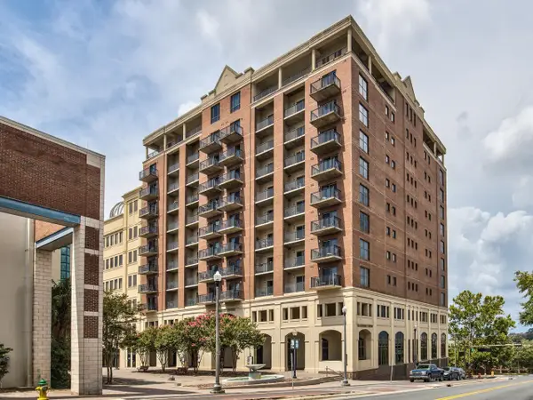 215 W College Avenue #614, Tallahassee, FL 32301