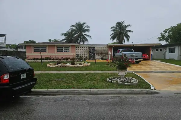 6278 Lakeshore Drive, Other Florida, FL 33063