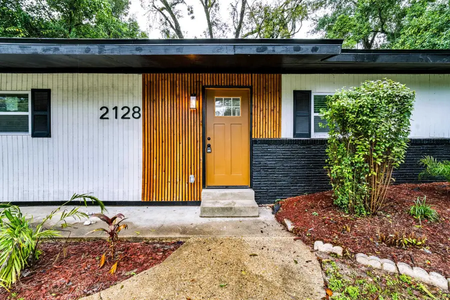 2128 Oxford Road, Tallahassee, FL 32304 - #2