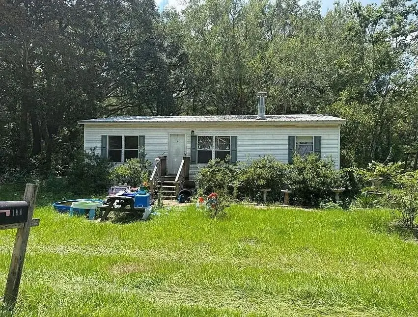 138 Charles Avenue, Interlachen Florahome, FL 32148 - #2