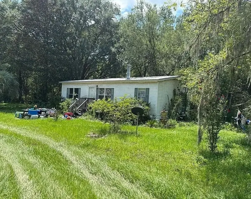 138 Charles Avenue, Interlachen Florahome, FL 32148 - #3