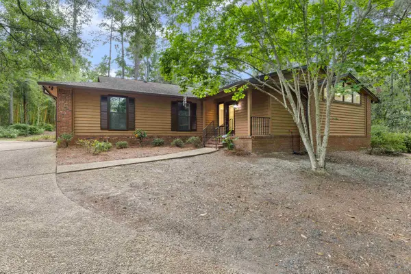 405 Nottingham Court, Tallahassee, FL 32312