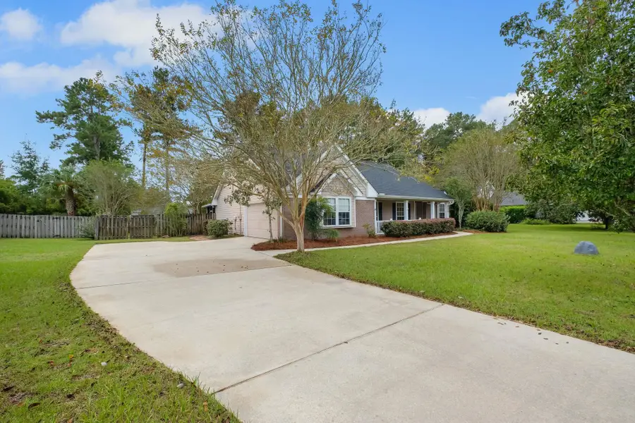 37 Cardinal Court, Crawfordville, FL 32327 - #2