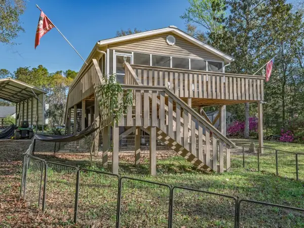 95 Mackery Woods Landing Road, Sopchoppy, FL 32358
