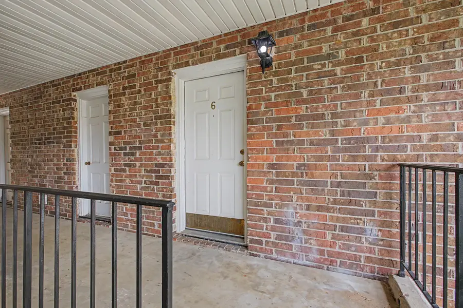 2203 W Penscacola Street #J6, Tallahassee, FL 32304 - #2