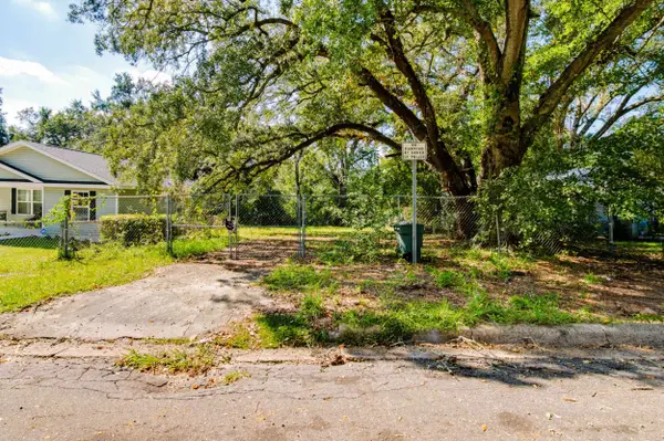 XX Harlem Street, Tallahassee, FL 32304