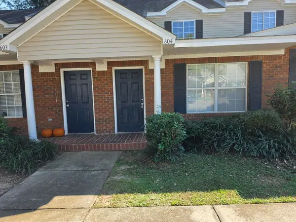 2738 W Tharpe Street, Tallahassee, FL 32303