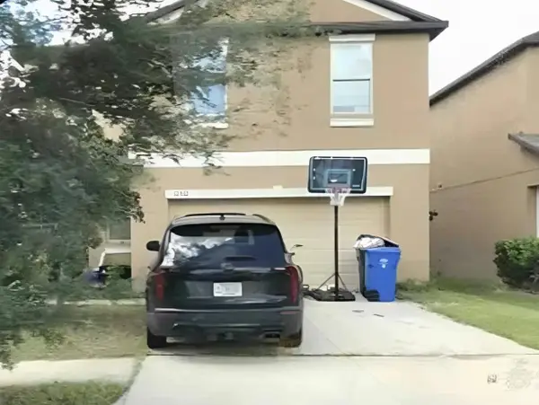 10310 Carloway Hills Drive, Other Florida, FL 33598